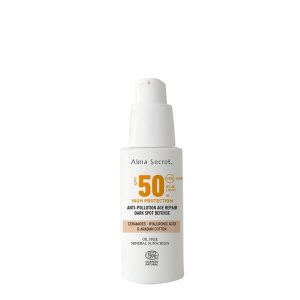 Protector solar facial Alma Secret SPF 50 con color 50 ml
