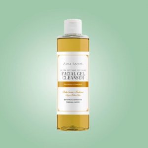 Limpiador de cara natural, indispensable en la rutina facial.
