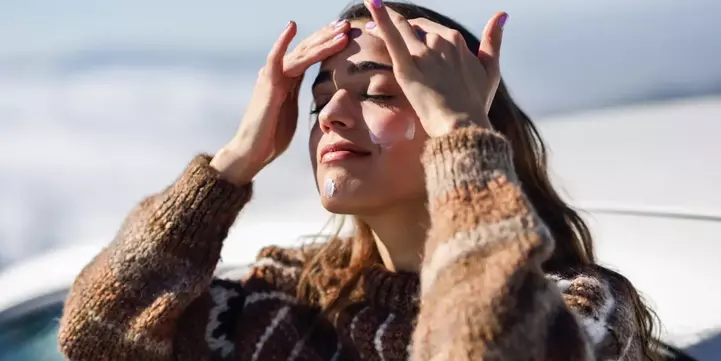 Protector solar natural en otoño